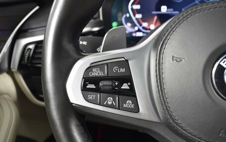 BMW 5 серия, 2021 год, 5 998 900 рублей, 15 фотография