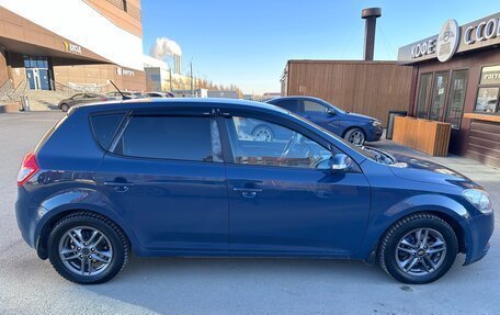 KIA cee'd I рестайлинг, 2010 год, 850 000 рублей, 3 фотография