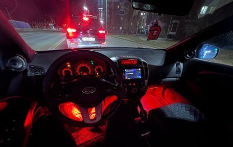 KIA cee'd I рестайлинг, 2010 год, 850 000 рублей, 11 фотография