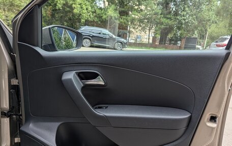 Volkswagen Polo VI (EU Market), 2018 год, 1 120 000 рублей, 17 фотография