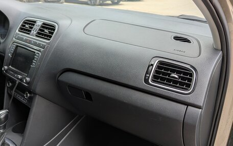 Volkswagen Polo VI (EU Market), 2018 год, 1 120 000 рублей, 19 фотография