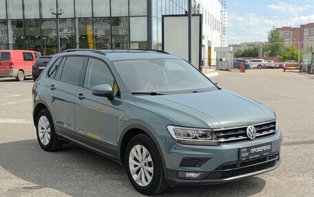 Volkswagen Tiguan II, 2020 год, 2 690 000 рублей, 3 фотография