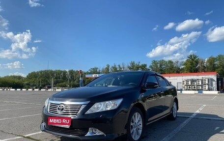 Toyota Camry, 2013 год, 1 370 000 рублей, 1 фотография