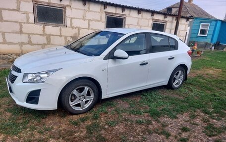 Chevrolet Cruze II, 2013 год, 650 000 рублей, 2 фотография
