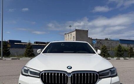 BMW 5 серия, 2021 год, 4 950 000 рублей, 3 фотография