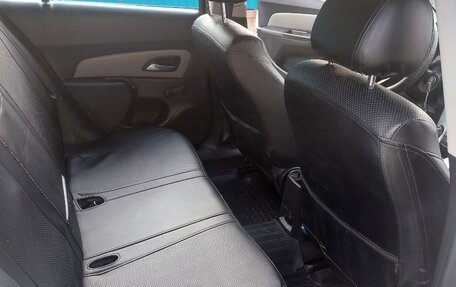 Chevrolet Cruze II, 2013 год, 650 000 рублей, 4 фотография