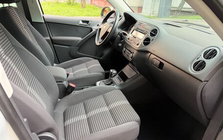 Volkswagen Tiguan I, 2010 год, 1 375 000 рублей, 20 фотография