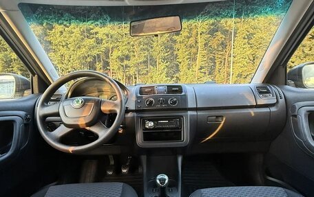 Skoda Fabia II, 2011 год, 610 000 рублей, 13 фотография