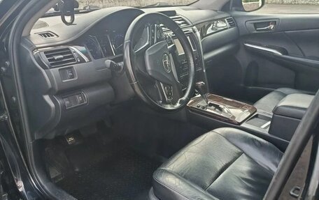 Toyota Camry, 2015 год, 1 700 000 рублей, 23 фотография