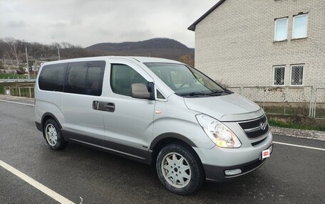 Hyundai Grand Starex Grand Starex I рестайлинг 2, 2008 год, 1 750 000 рублей, 12 фотография