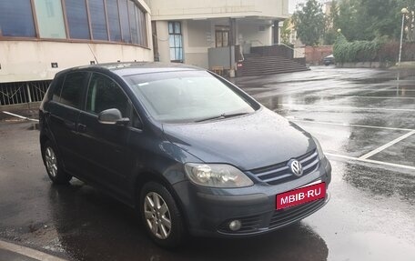 Volkswagen Golf Plus I, 2008 год, 450 000 рублей, 2 фотография