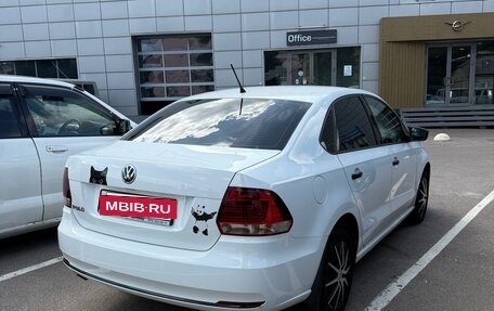 Volkswagen Polo VI (EU Market), 2015 год, 880 000 рублей, 3 фотография