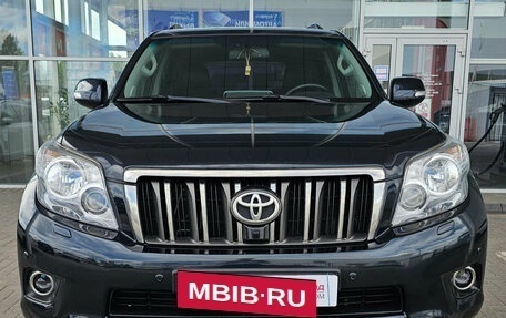 Toyota Land Cruiser Prado 150 рестайлинг 2, 2012 год, 3 099 000 рублей, 3 фотография