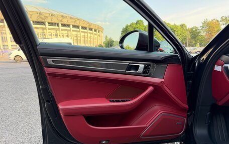 Porsche Panamera II рестайлинг, 2019 год, 11 200 000 рублей, 30 фотография