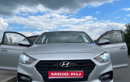Hyundai Solaris II рестайлинг, 2018 год, 1 550 000 рублей, 13 фотография