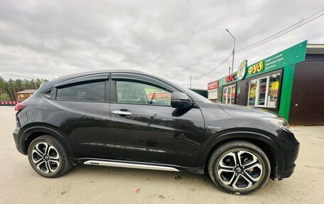 Honda Vezel, 2014 год, 1 300 000 рублей, 3 фотография