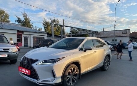 Lexus RX IV рестайлинг, 2021 год, 4 500 000 рублей, 2 фотография