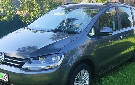 Volkswagen Sharan II, 2018 год, 1 790 000 рублей, 12 фотография