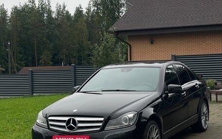 Mercedes-Benz C-Класс, 2013 год, 1 700 000 рублей, 2 фотография
