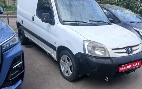 Peugeot Partner II рестайлинг 2, 2010 год, 229 999 рублей, 2 фотография
