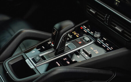 Porsche Cayenne III, 2018 год, 5 000 000 рублей, 2 фотография