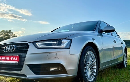 Audi A4, 2012 год, 1 299 999 рублей, 3 фотография