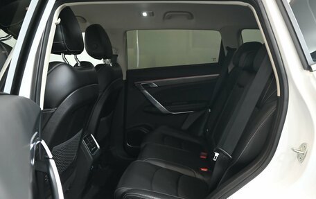 Geely Atlas, 2023 год, 2 400 000 рублей, 16 фотография