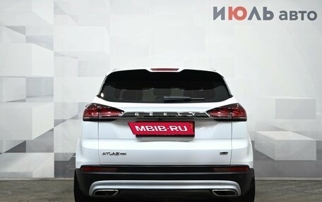Geely Atlas, 2023 год, 2 400 000 рублей, 5 фотография