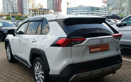 Toyota RAV4, 2023 год, 3 625 000 рублей, 6 фотография