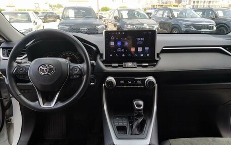 Toyota RAV4, 2023 год, 3 625 000 рублей, 26 фотография
