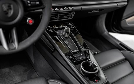 Porsche 911, 2026 год, 40 490 000 рублей, 17 фотография