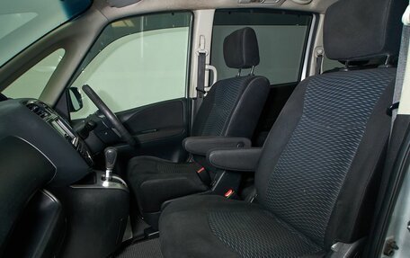 Nissan Serena IV, 2013 год, 1 299 000 рублей, 17 фотография