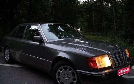 Mercedes-Benz W124, 1992 год, 350 000 рублей, 1 фотография
