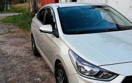 Hyundai Solaris II рестайлинг, 2019 год, 1 390 000 рублей, 9 фотография
