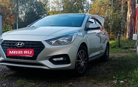 Hyundai Solaris II рестайлинг, 2019 год, 1 390 000 рублей, 2 фотография