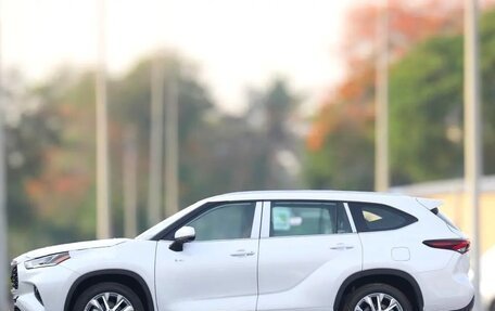 Toyota Highlander, 2026 год, 5 450 000 рублей, 3 фотография