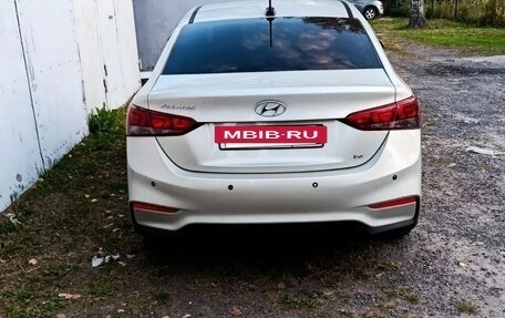 Hyundai Solaris II рестайлинг, 2019 год, 1 390 000 рублей, 12 фотография