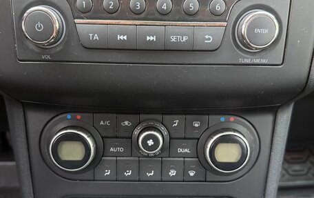 Nissan Qashqai, 2011 год, 1 050 000 рублей, 13 фотография