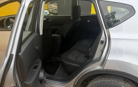Nissan Qashqai, 2011 год, 1 050 000 рублей, 17 фотография
