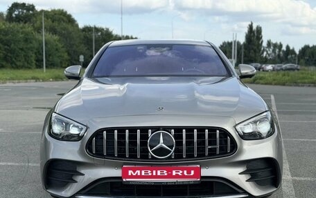 Mercedes-Benz E-Класс, 2021 год, 5 200 000 рублей, 2 фотография