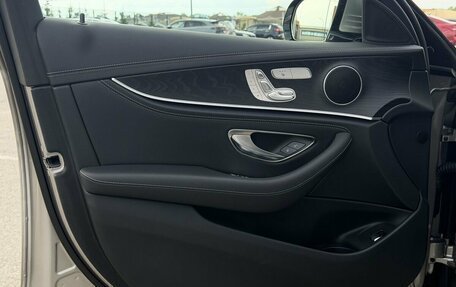 Mercedes-Benz E-Класс, 2021 год, 5 200 000 рублей, 15 фотография