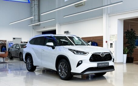 Toyota Highlander, 2026 год, 5 500 000 рублей, 3 фотография