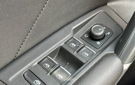 Volkswagen Tiguan II, 2018 год, 2 597 000 рублей, 21 фотография