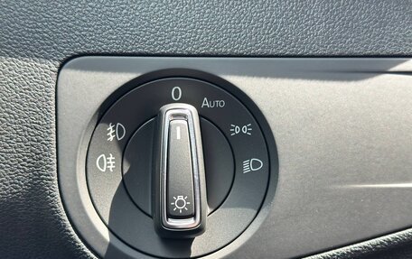 Volkswagen Tiguan II, 2018 год, 2 597 000 рублей, 22 фотография
