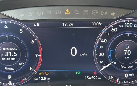 Volkswagen Tiguan II, 2018 год, 2 597 000 рублей, 26 фотография