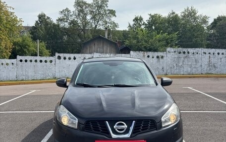 Nissan Qashqai, 2010 год, 950 000 рублей, 2 фотография