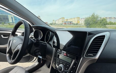 Hyundai i30 II рестайлинг, 2013 год, 975 000 рублей, 6 фотография