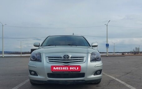 Toyota Avensis III рестайлинг, 2006 год, 760 000 рублей, 10 фотография