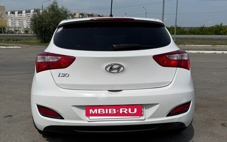 Hyundai i30 II рестайлинг, 2013 год, 975 000 рублей, 5 фотография