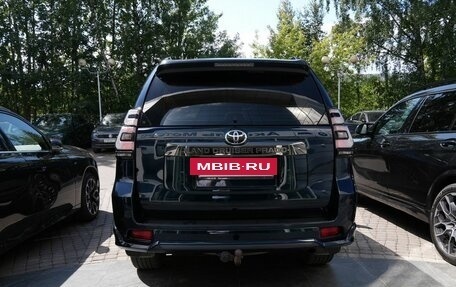 Toyota Land Cruiser Prado 150 рестайлинг 2, 2020 год, 5 100 000 рублей, 7 фотография